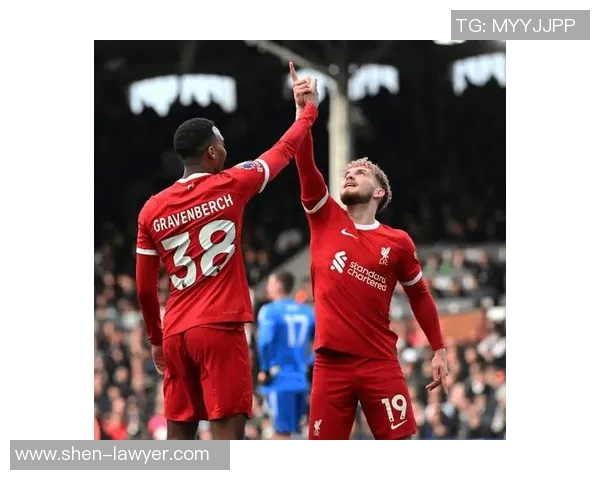 德甲精彩对决那不勒斯逆转利物浦全场沸腾集锦回顾